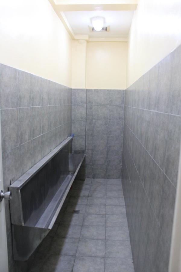 Mang Ben Dormitory Quezon City Exterior photo